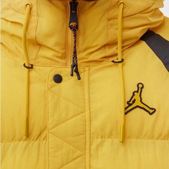 Air Jordan Mens Essential Puffer Jacket DA9806 781 - Picture 6 of 7
